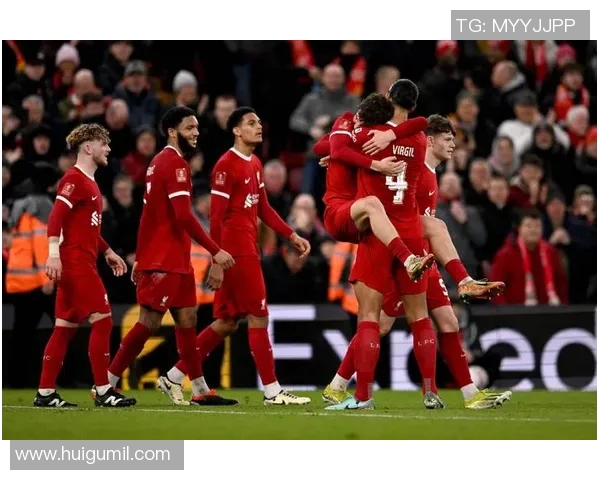 曼城与利物浦今晚巅峰对决谁将笑到最后引发球迷热议